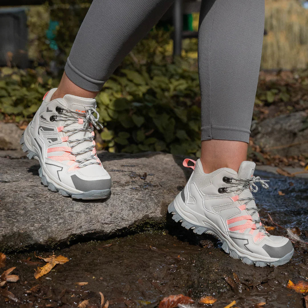 Avery | Lightweight Unisex orthopaedic outdoor shoes