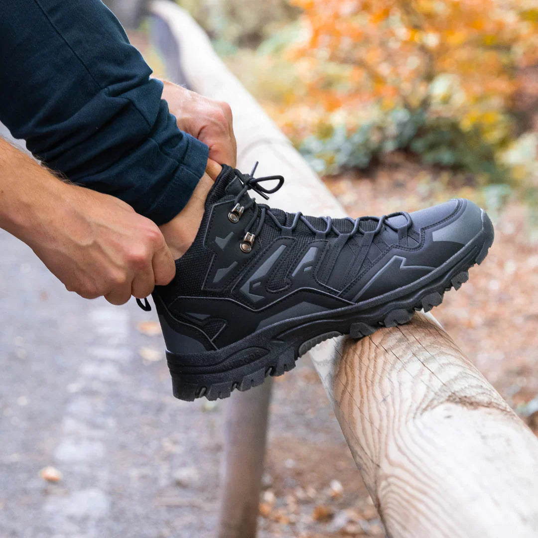 Avery | Lightweight Unisex orthopaedic outdoor shoes