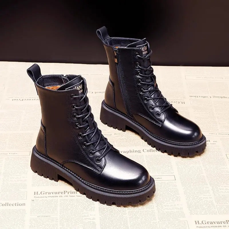 Delphine | Black leather winter boots